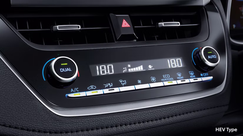 new-corolla-altis-hybrid-ac-controler